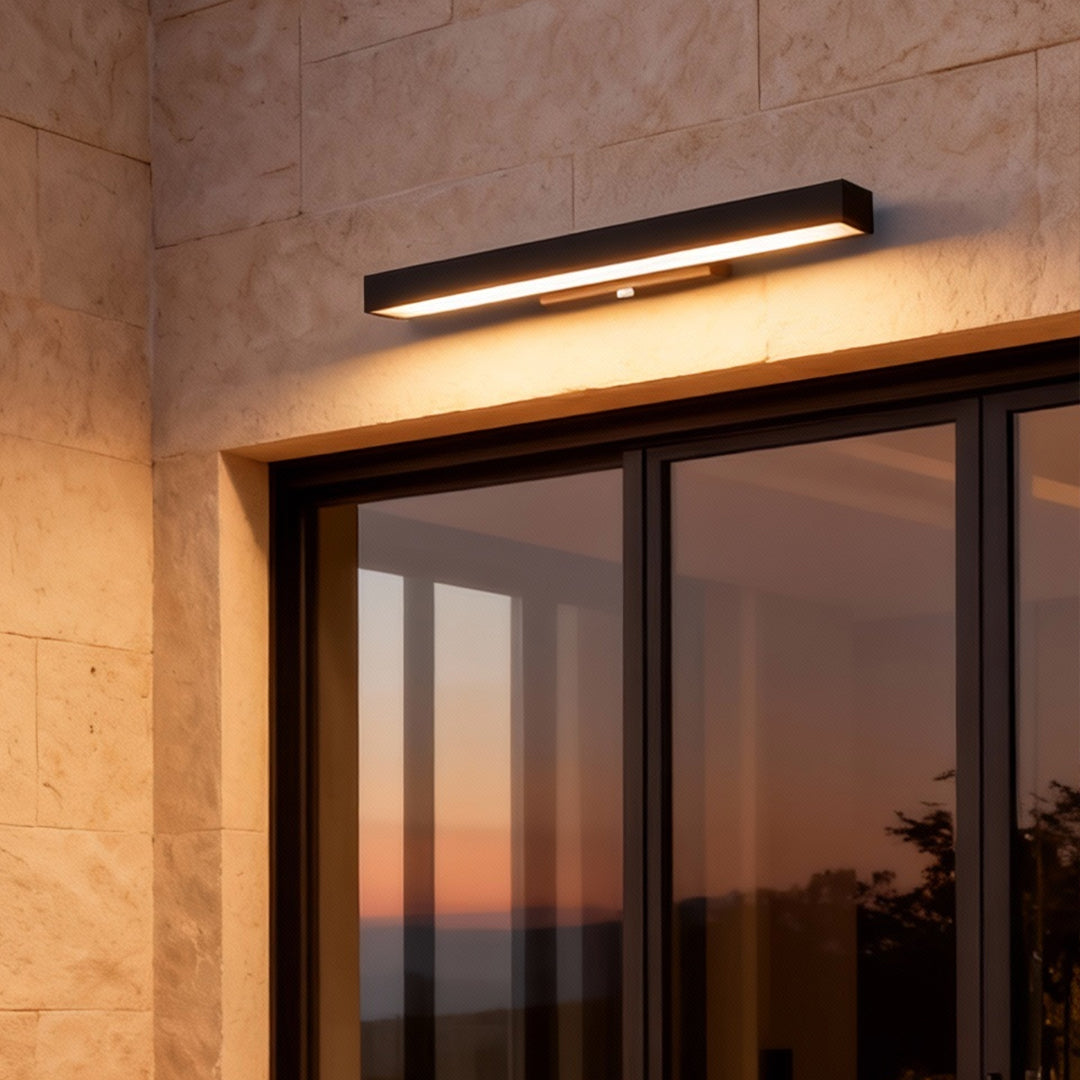 Outdoor Wall Light with Motion Sensor – Black Rectangular LED Sconce for Exterior Use, IP65 Waterproof Design 3