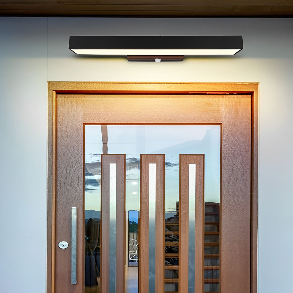 Outdoor Wall Light with Motion Sensor – Black Rectangular LED Sconce for Exterior Use, IP65 Waterproof Design 4