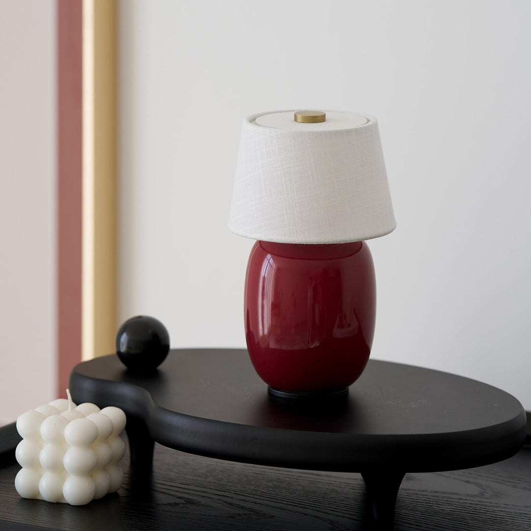 Petite Battery Operated Table Lamp – Cordless Bedside Lamp with Modern Design and Adjustable Brightness 4