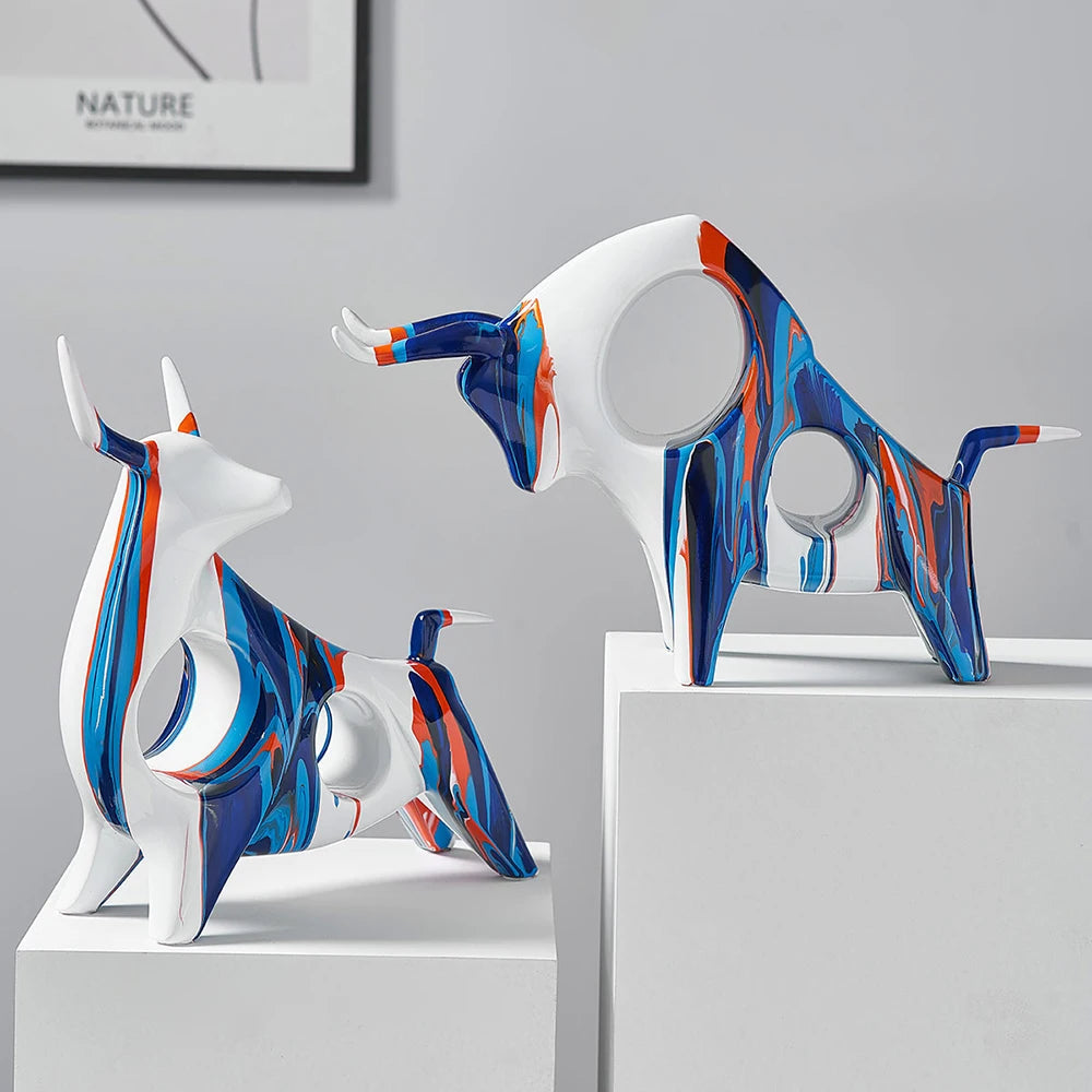 Powerful Unchained Bull Sculpture in Resin – Bold Contemporary Art for Home Decor 1