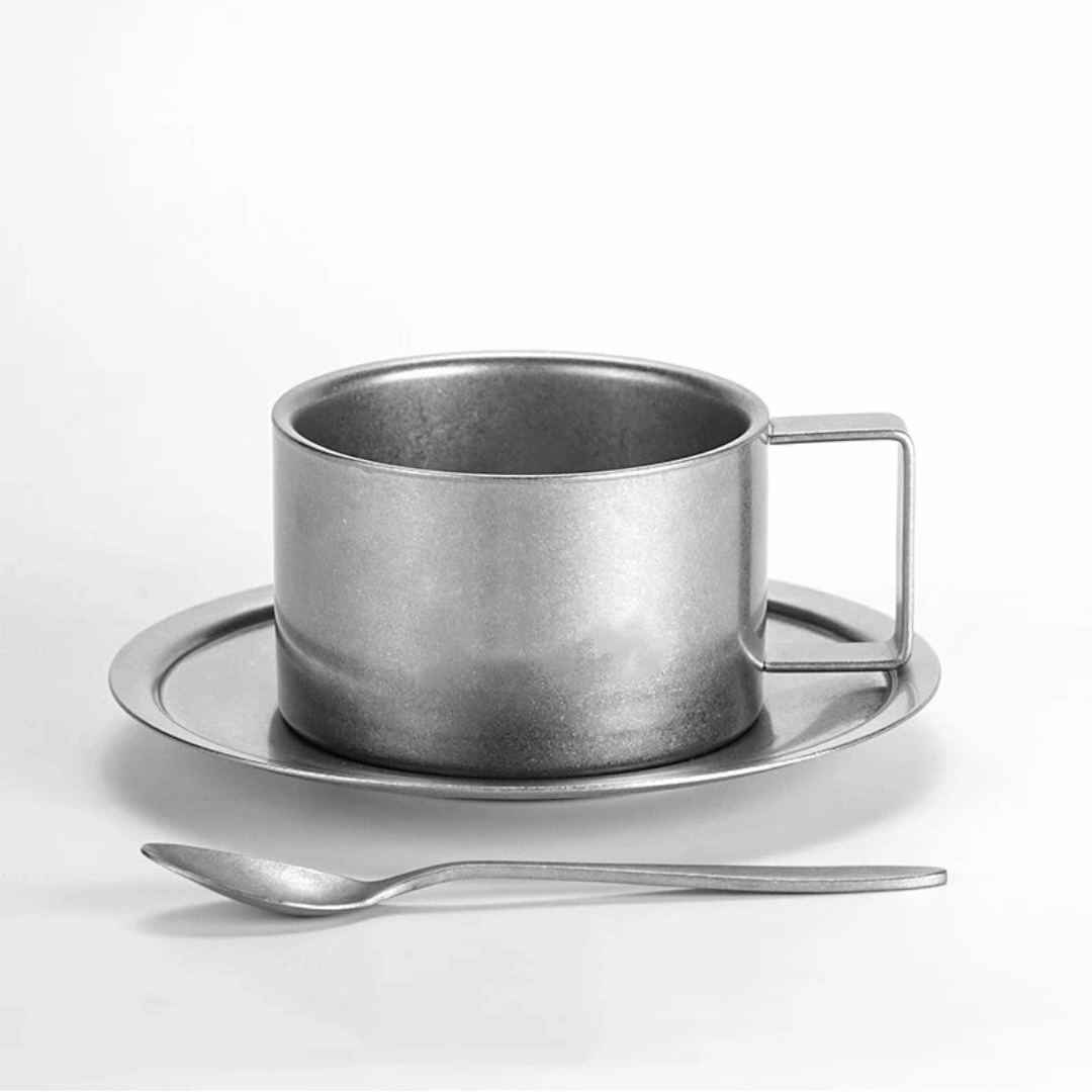 Retro Stainless Steel Coffee Mug Set with Saucer and Spoon – Double-Walled Insulated Design for Stylish Coffee Moments 8
