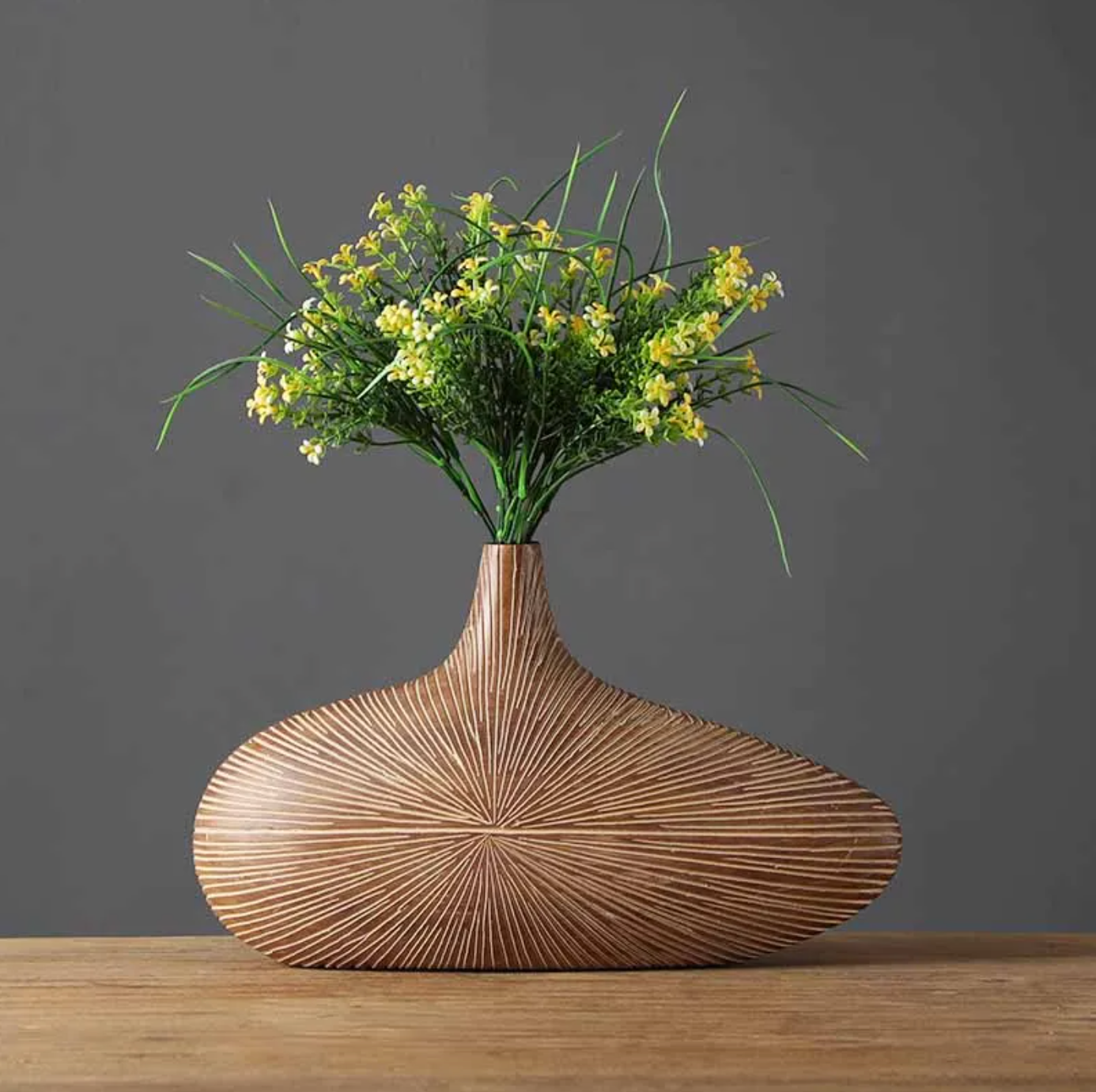 Sahara Sculpted Decorative Vase – Handcrafted Imitation Wood, 8-Inch Height, Elegant Centerpiece for Home Décor 6
