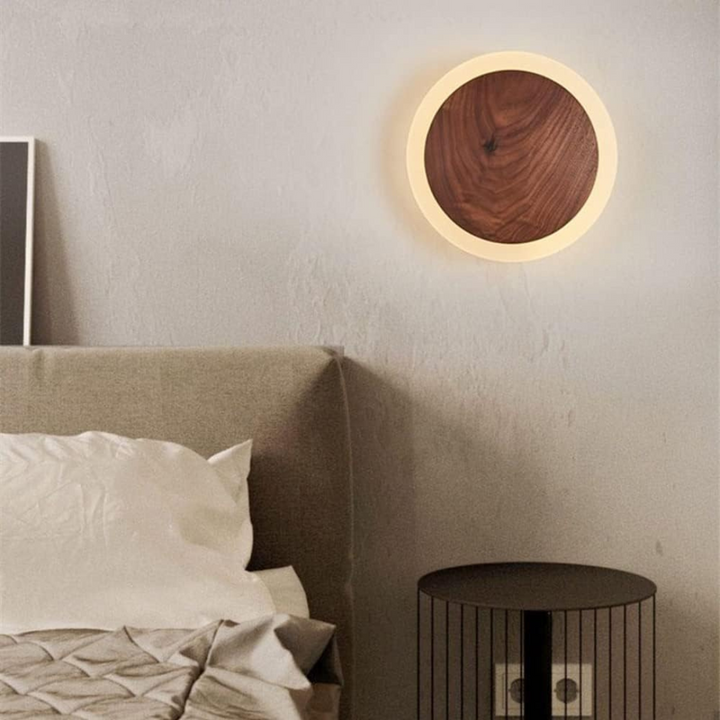 Scandinavian LED Wall Lamp in Wood – Modern Minimalist Design for Elegant Lighting 2