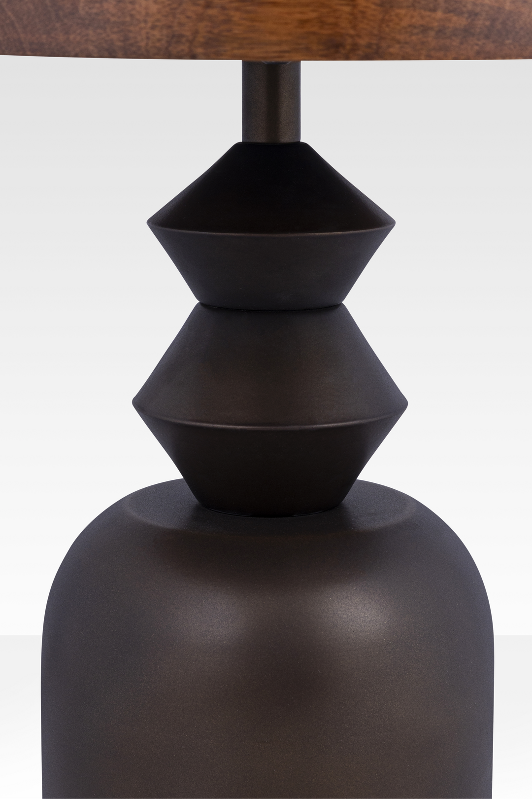 Stylish End Table with Solid Mango Wood Top and Hand-Cast Metal Base – Modern Sculptural Design for Living Room 2