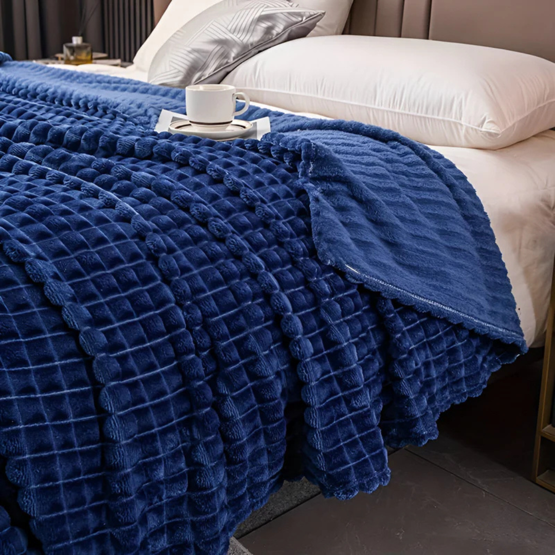Ultra Soft Double-Sided Fleece Plaid Blanket – Warm Plush Comfort for Home 1