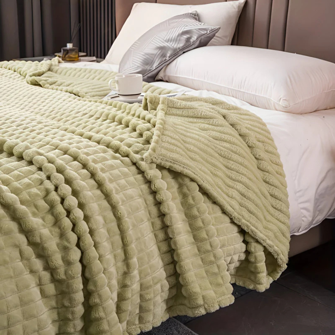 Ultra Soft Double-Sided Fleece Plaid Blanket – Warm Plush Comfort for Home 8