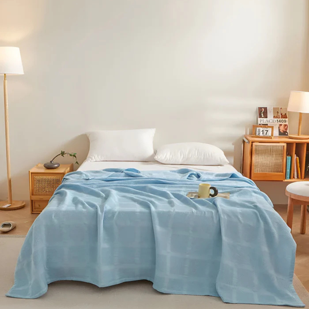Waffle Fleece Plaid Blanket – Soft, Hypoallergenic, and Cozy for All Seasons 5