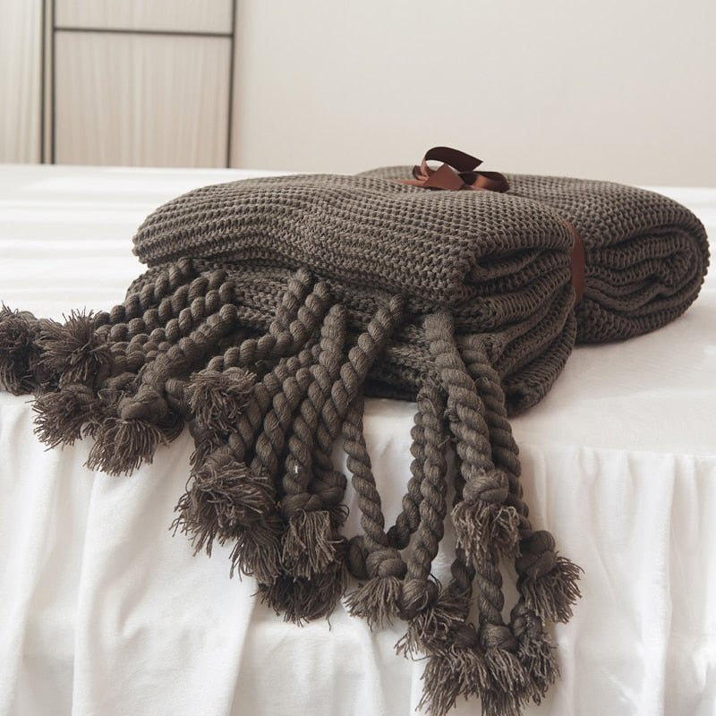 Waffle Knit Throw Blanket with Knotted Tassels – Soft and Warm Acrylic Blanket 0