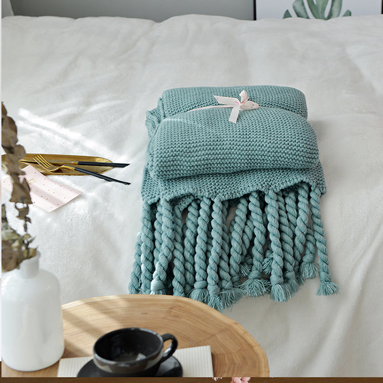 Waffle Knit Throw Blanket with Knotted Tassels – Soft and Warm Acrylic Blanket 8