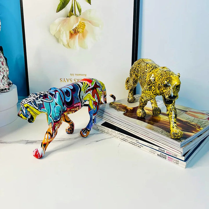 Wild Leopard Decorative Sculpture – Nature-Inspired Art Piece for Home and Office 4